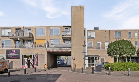 Te koop: Foto Appartement aan de Ouvertureweg 117 in Alphen aan den Rijn