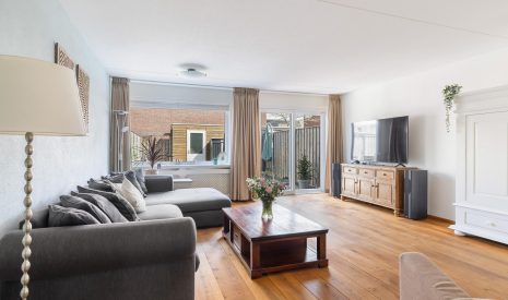 Te koop: Foto Woonhuis aan de Schrijverspad 8 in Woerden