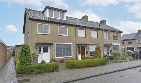 koop  Nieuwveen  Schout Clantstraat 6 – Hoofdfoto