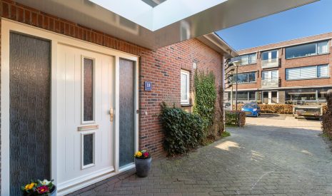 Te koop: Foto Woonhuis aan de Charles Dickensweg 18 in Woerden
