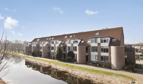 koop  Alphen aan den Rijn  Nettelhorst 104 – Hoofdfoto