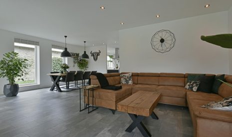 Te koop: Foto Woonhuis aan de J.J. Rooversstraat 44 in Nieuwveen